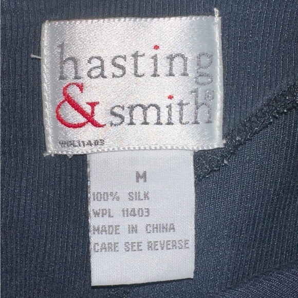 Vintage 100% Silk Flowing Women’s Blouse in Navy Blue - Size M - Picture 4 of 6